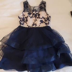 Girls dress
